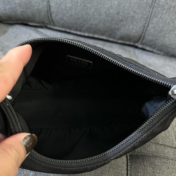 ‼️sold‼️Prada Black Nylon Vintage Reedition - Picture 10 of 13